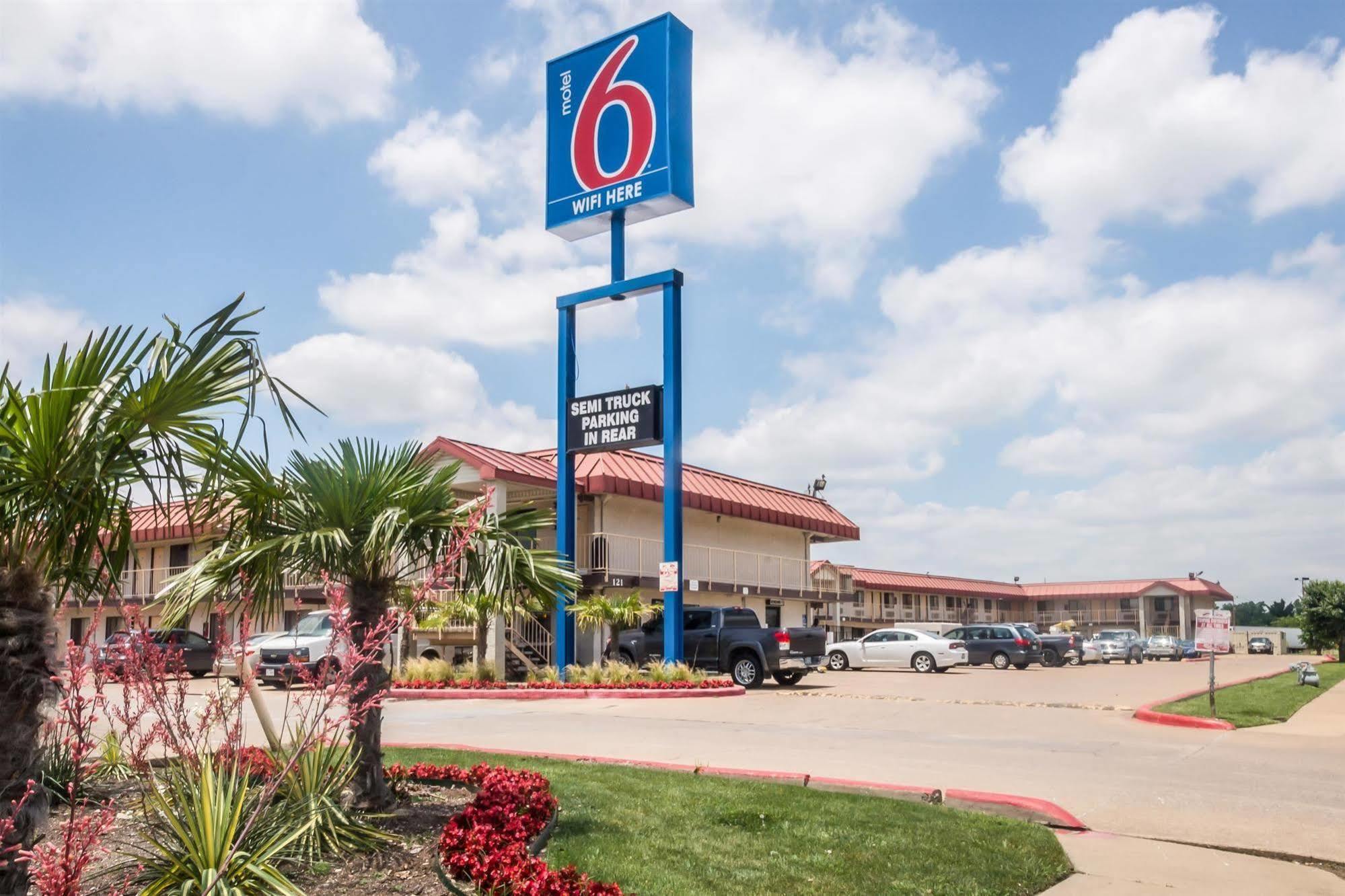 Motel 6-Mesquite, Tx - Rodeo - Convention Ctr Exteriör bild